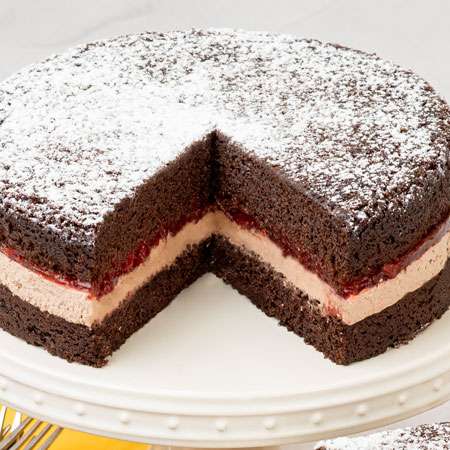 Chocolate Strawberry Cake